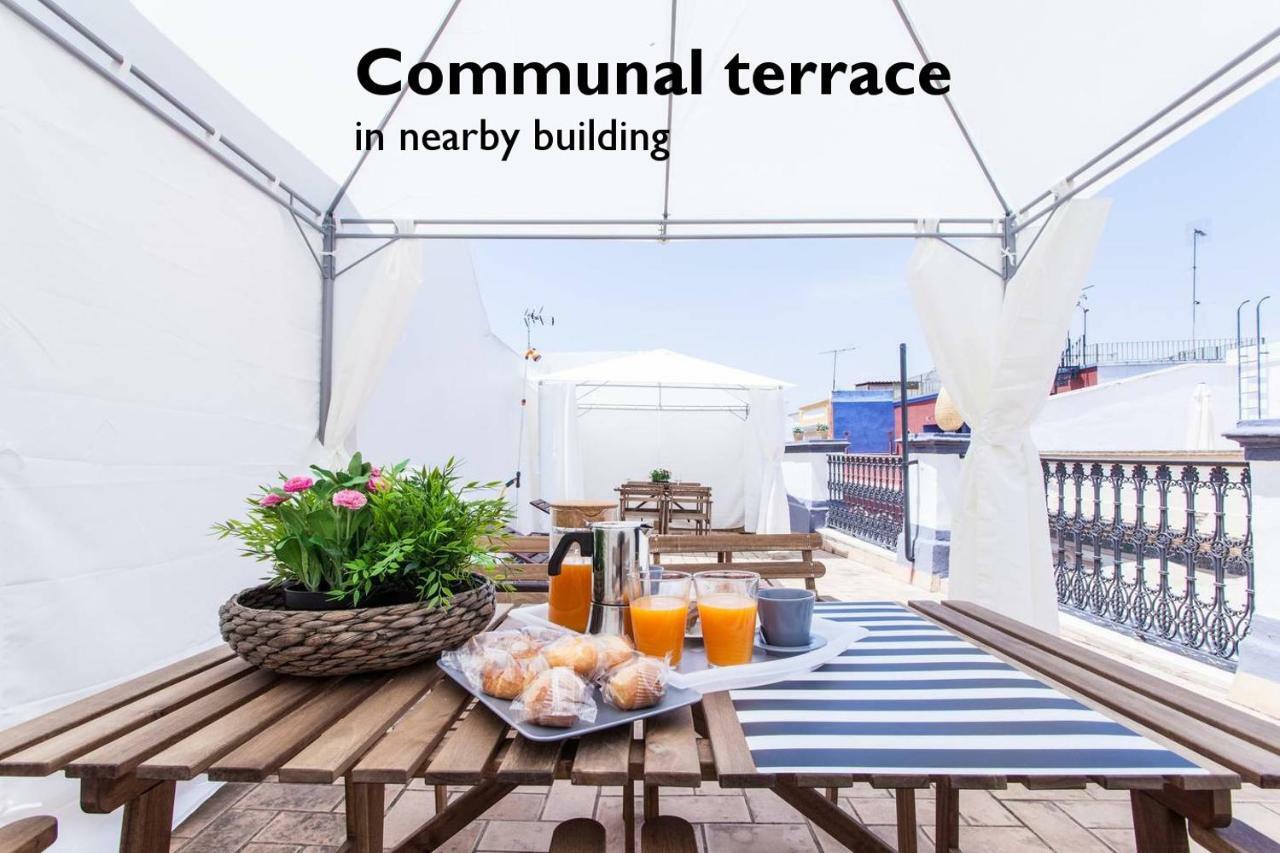 Hostly Acetres 1B-2B Center-Fibre-Conmunal Terrace-Parking Optional เซบีญา ภายนอก รูปภาพ